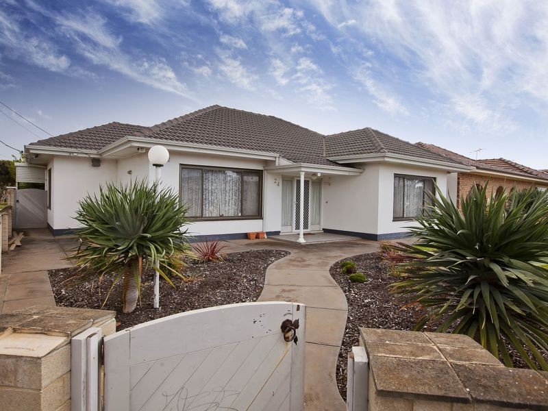 24 Mill Street, Seaton SA 5023
