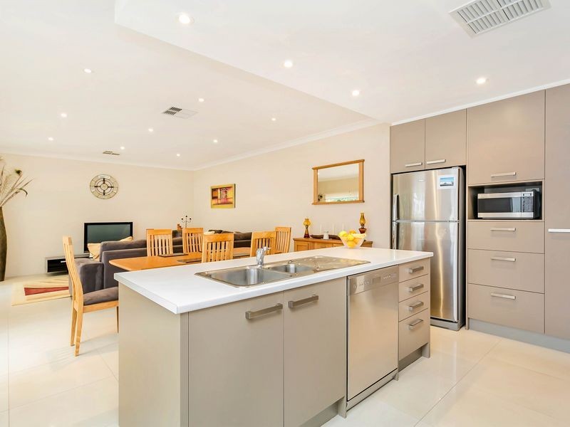 19 Westmoreland Road, Grange SA 5022