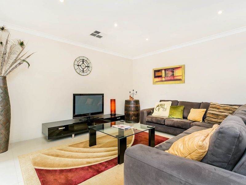 19 Westmoreland Road, Grange SA 5022