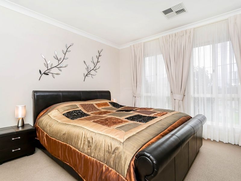 19 Westmoreland Road, Grange SA 5022