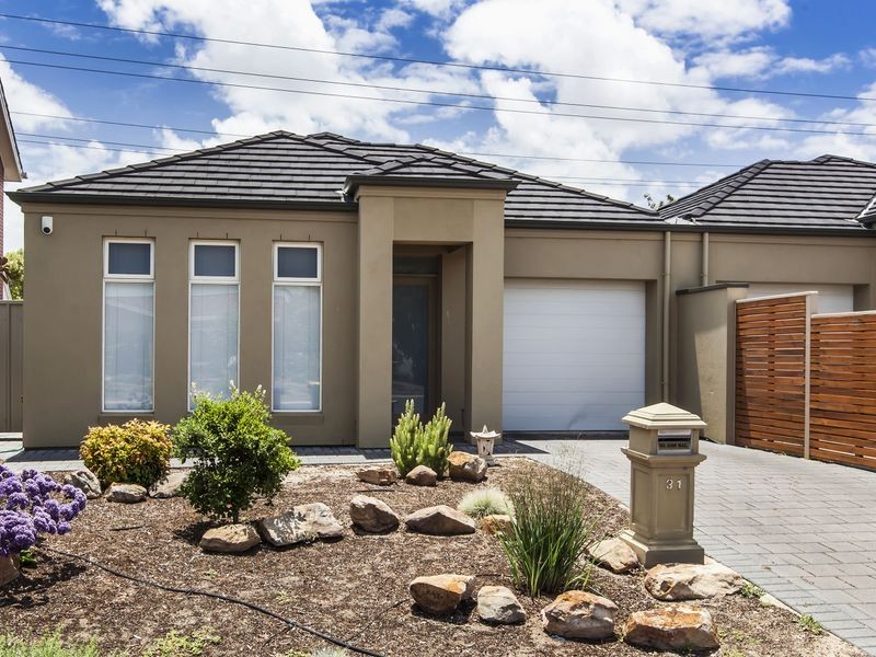 31 Manly Circuit, West Lakes Shore SA 5020