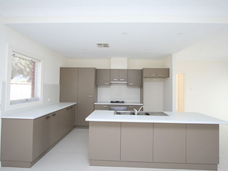 31 Manly Circuit, West Lakes Shore SA 5020