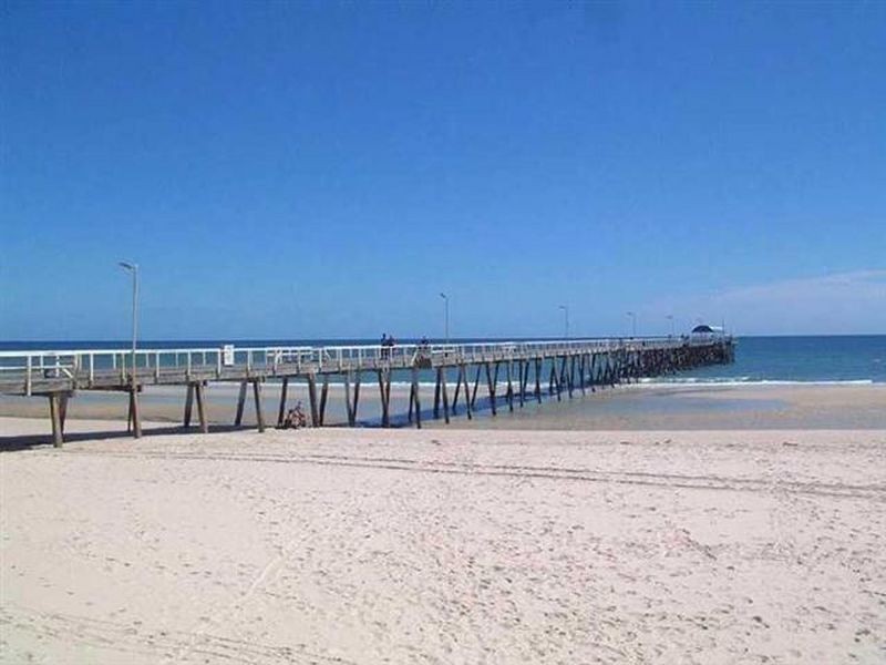 2/1 Jetty Road, Largs Bay SA 5016