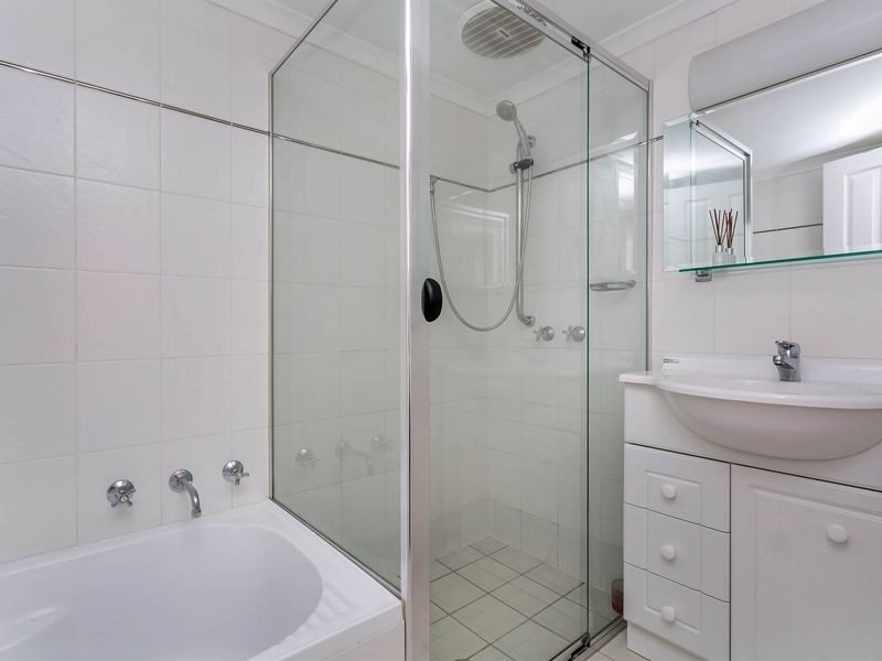 5/80 Military Road, Tennyson SA 5022