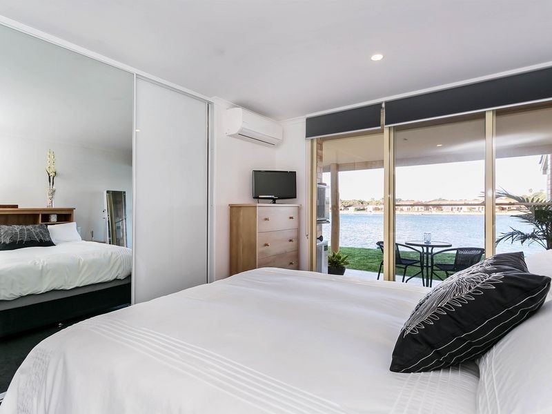 5/80 Military Road, Tennyson SA 5022