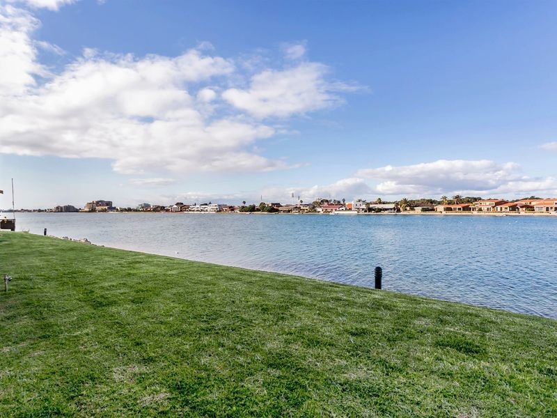 5/80 Military Road, Tennyson SA 5022