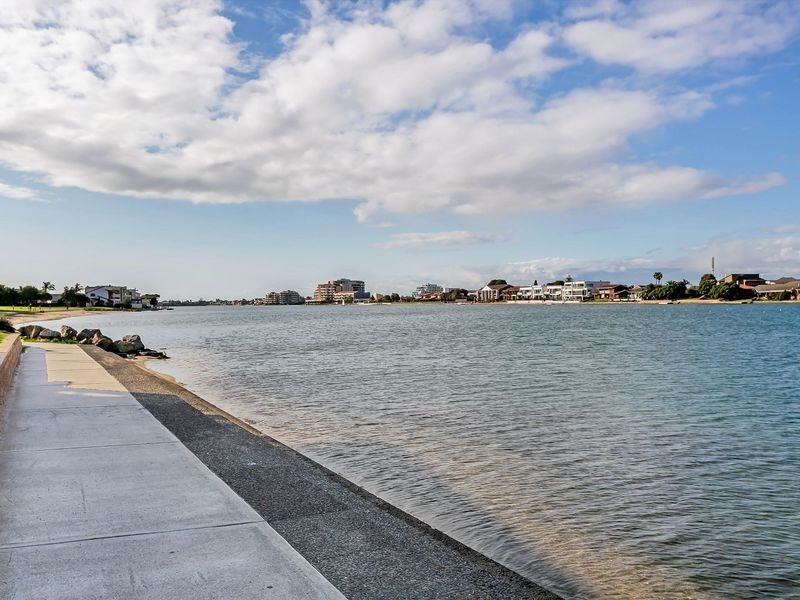 5/80 Military Road, Tennyson SA 5022