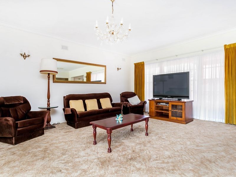 19 St Albans Terrace, Semaphore Park SA 5019