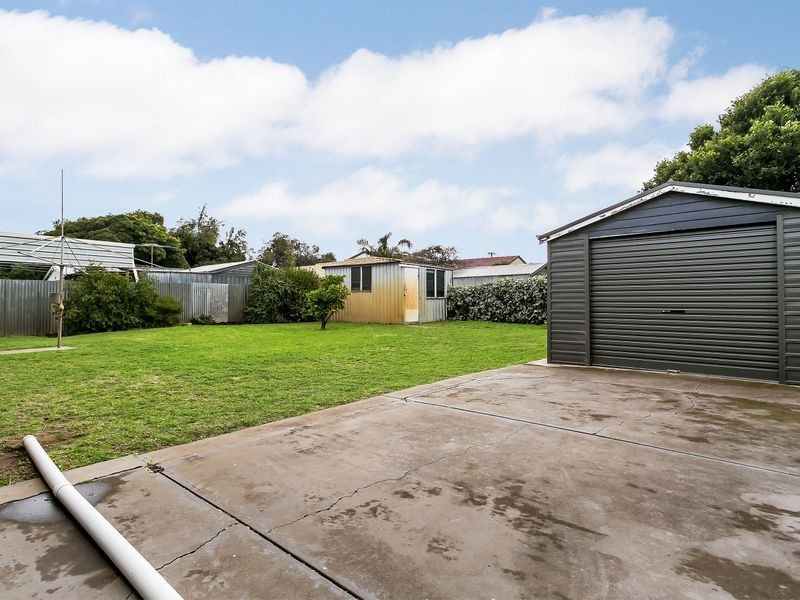 19 St Albans Terrace, Semaphore Park SA 5019