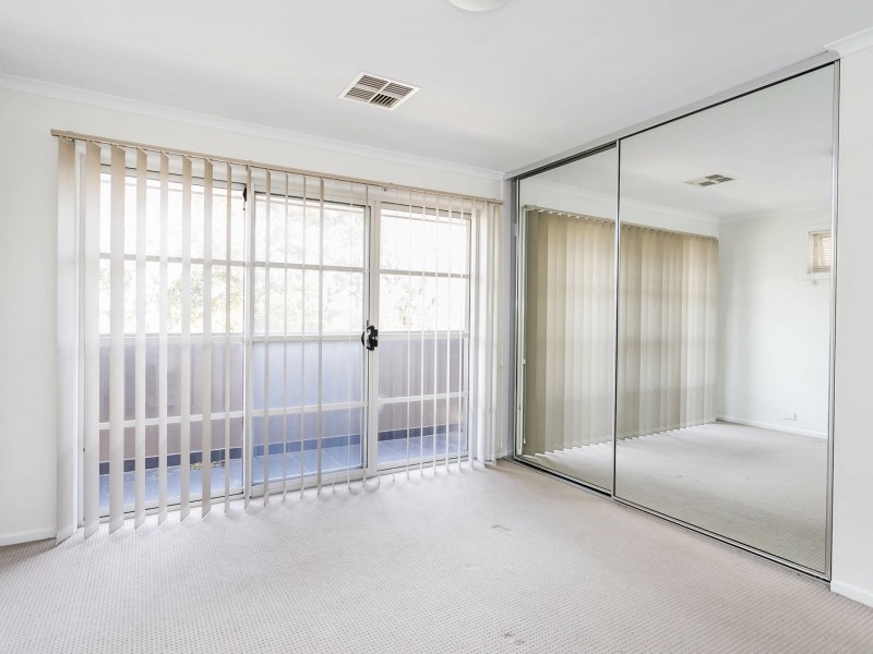 12 North Parade, Royal Park SA 5014