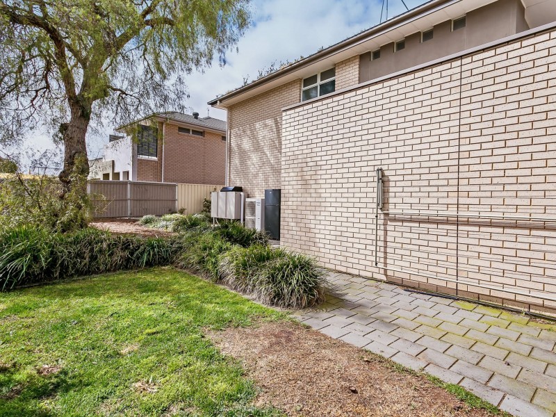 12 North Parade, Royal Park SA 5014