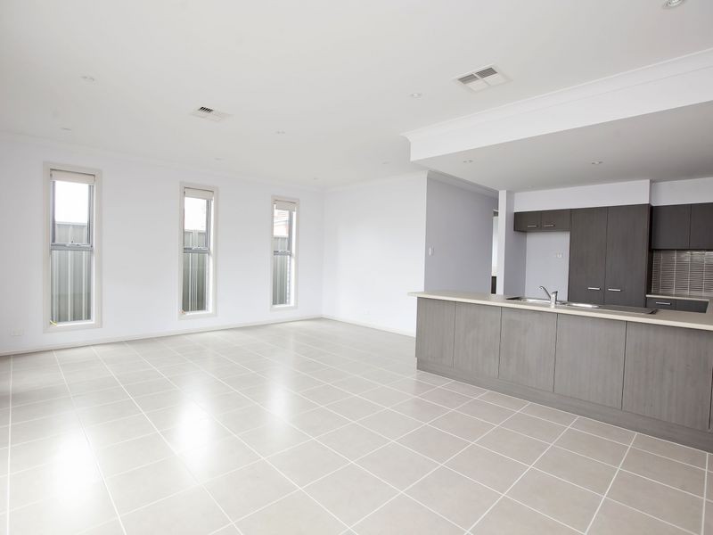 6 Cavan Avenue, Renown Park SA 5008