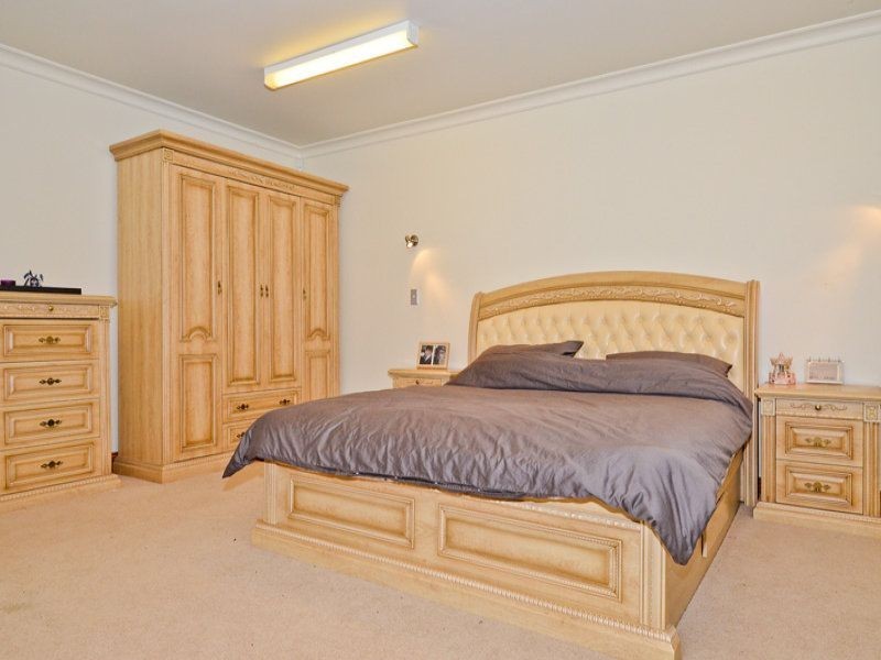 21 Ash Avenue, Belair SA 5052