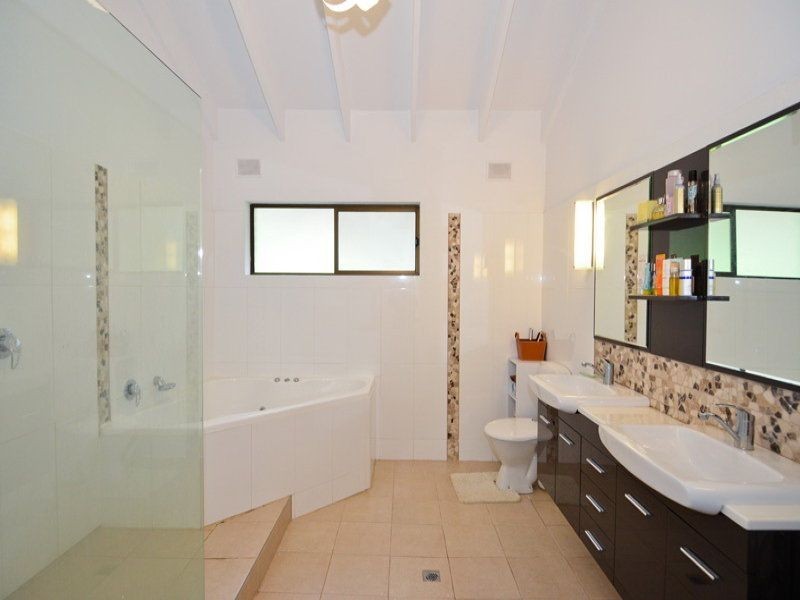 21 Ash Avenue, Belair SA 5052