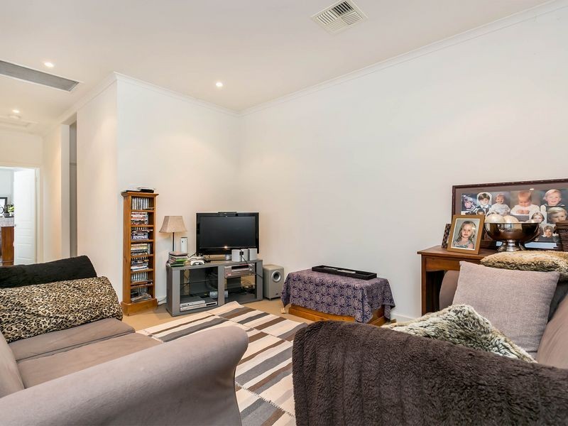 11 Edmund Road, Highbury SA 5089