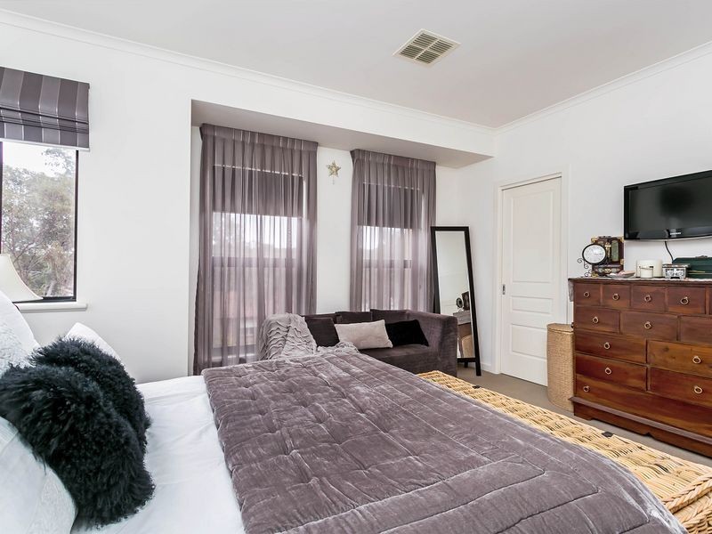 11 Edmund Road, Highbury SA 5089