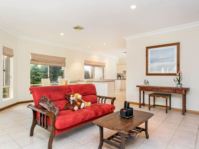 3 Hannam Avenue, Grange SA 5022