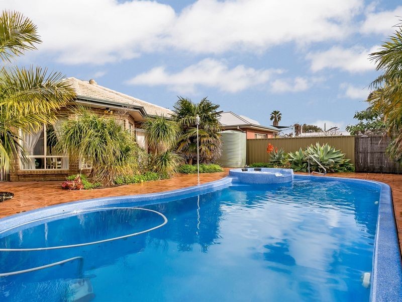 3 Hannam Avenue, Grange SA 5022