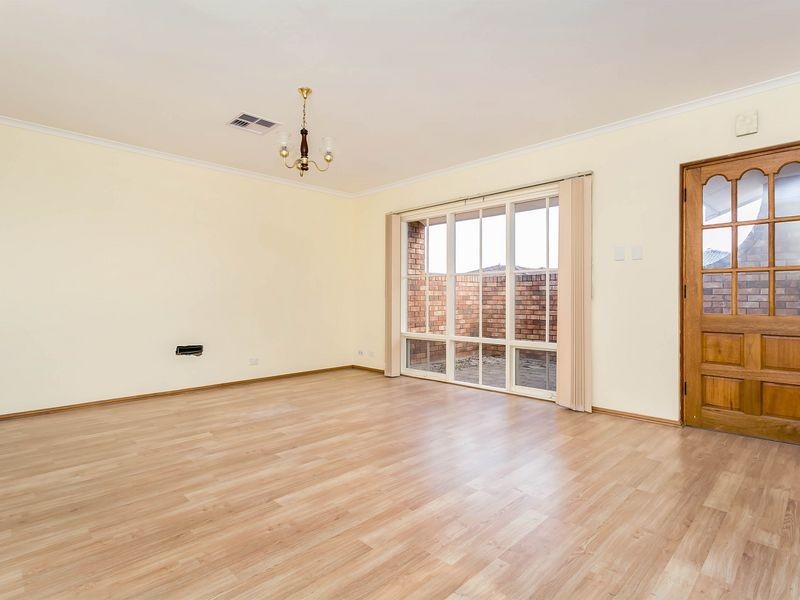 1/4 Dyer Court, West Lakes SA 5021