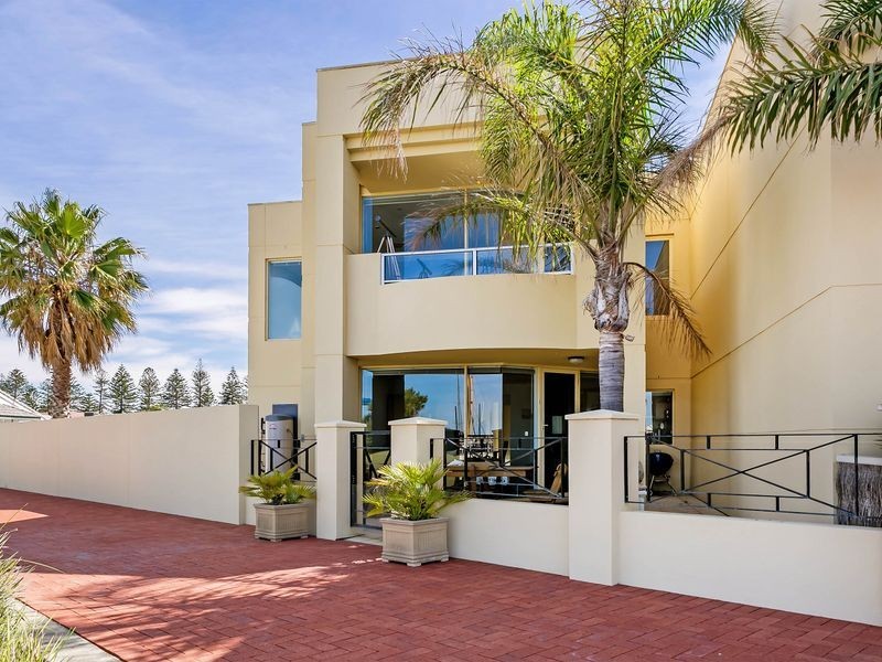 19b Alexa Road, North Haven SA 5018