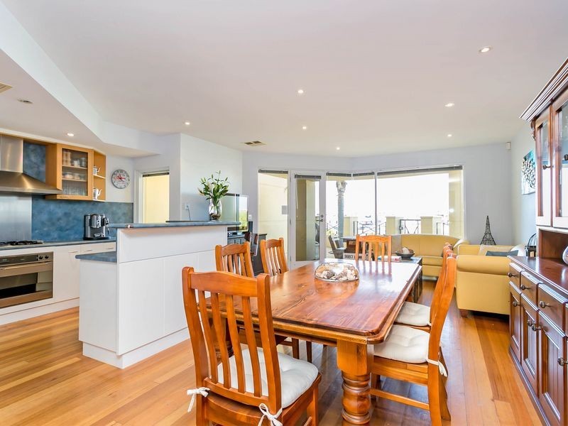 19b Alexa Road, North Haven SA 5018