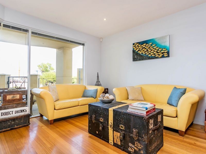 19b Alexa Road, North Haven SA 5018