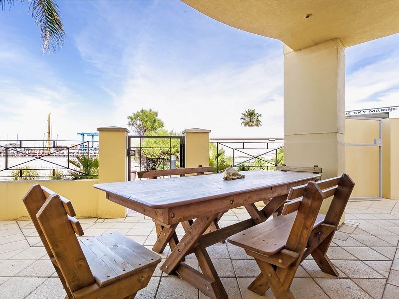 19b Alexa Road, North Haven SA 5018