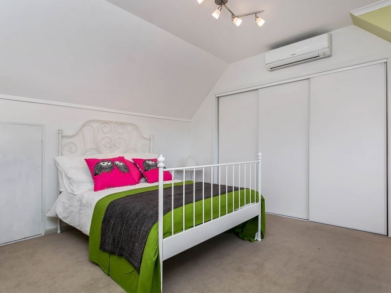 13 Osborne Road, North Haven SA 5018