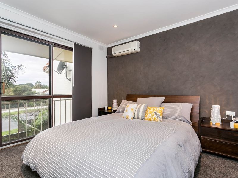 218 Sportsmans Drive, West Lakes SA 5021