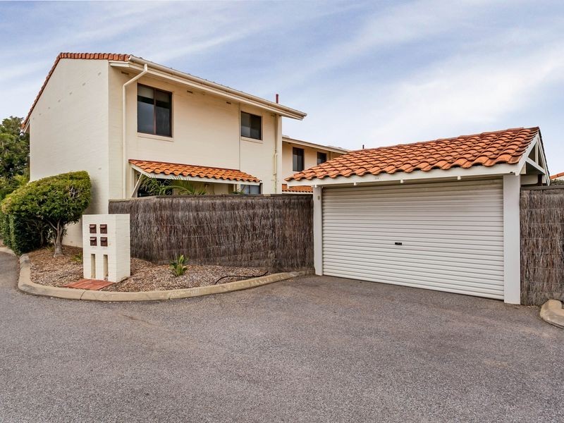 218 Sportsmans Drive, West Lakes SA 5021