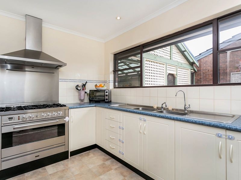 1 Derrick Court, North Haven SA 5018