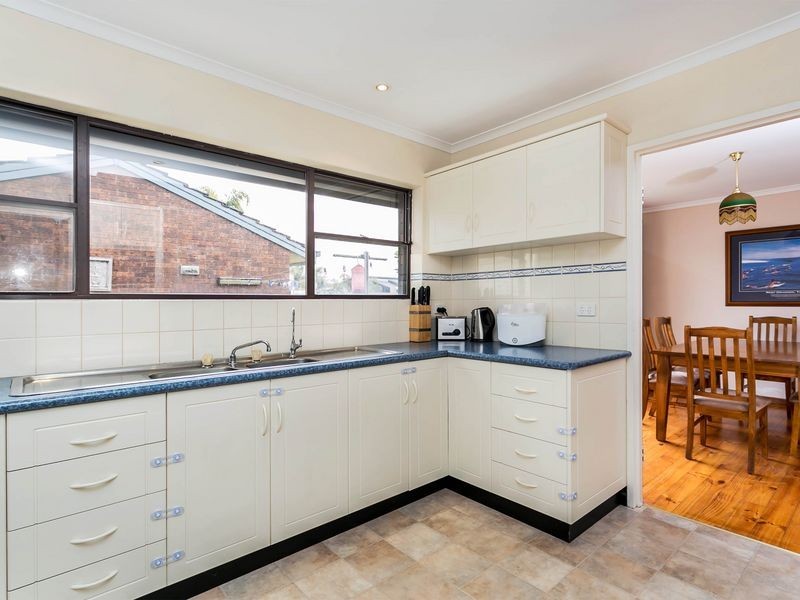 1 Derrick Court, North Haven SA 5018