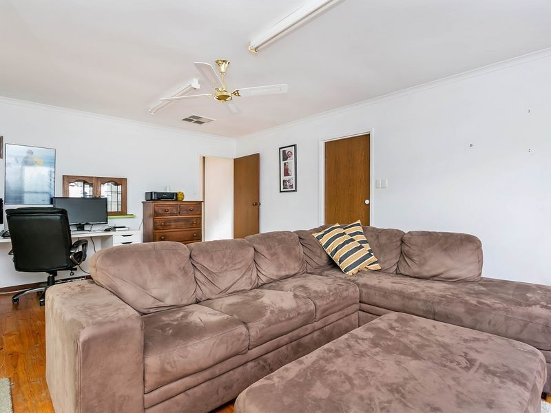 1 Derrick Court, North Haven SA 5018