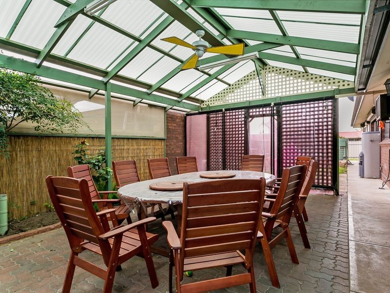 1 Derrick Court, North Haven SA 5018