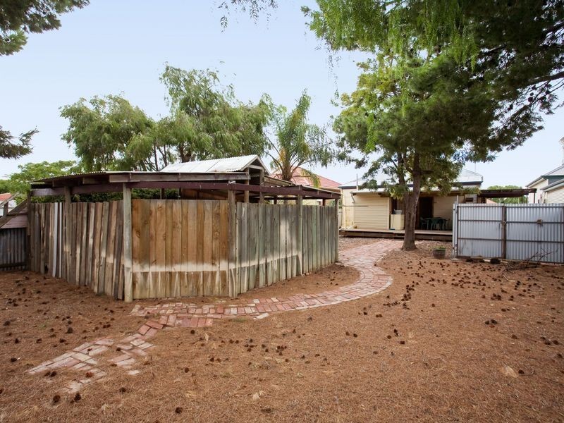 136 Bower Road, Semaphore Park SA 5019