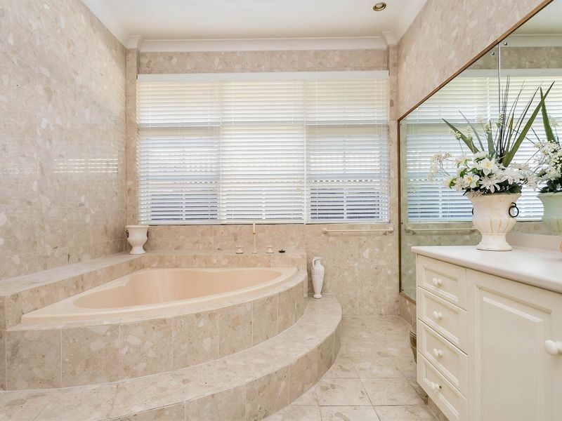 6 Corfu Court, West Lakes SA 5021