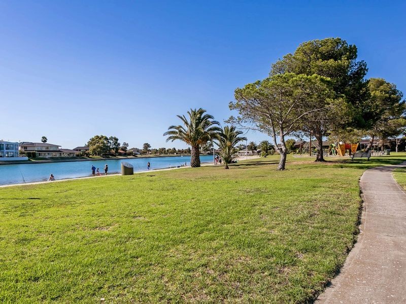 6 Corfu Court, West Lakes SA 5021