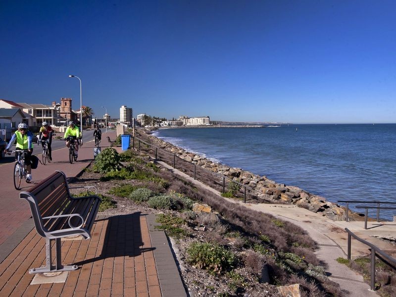 4/44 Esplanade, Glenelg North SA 5045