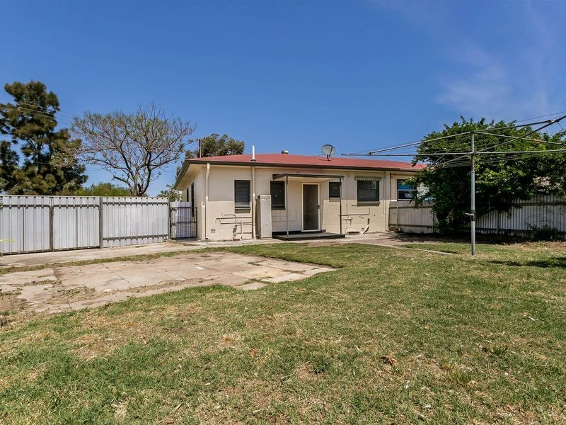 13 Dimboola Road, Taperoo SA 5017
