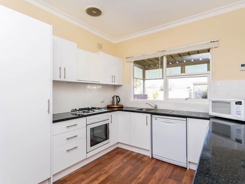 70 Company Street, Semaphore SA 5019