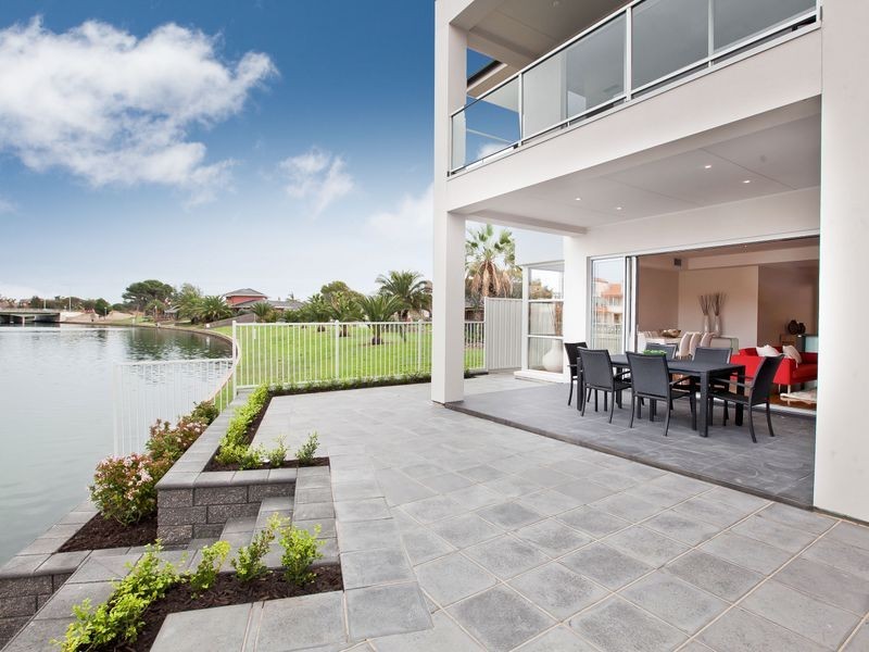 77a Sir John Marks Drive, West Lakes SA 5021