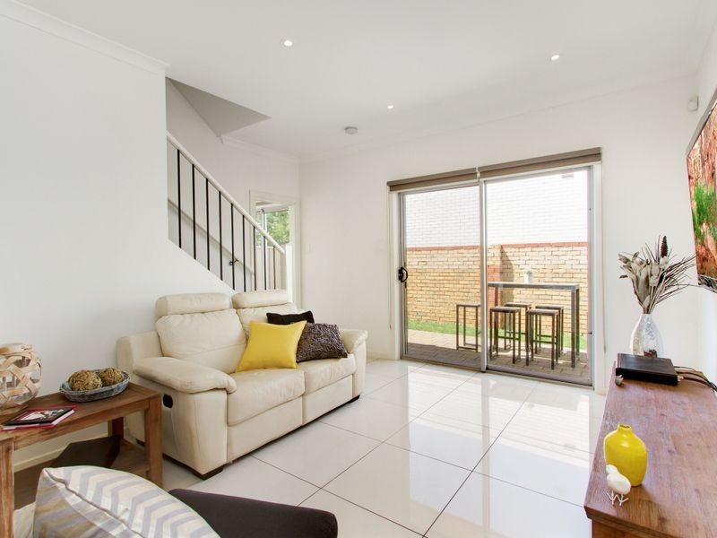 8/2 Stevens Street, Seaton SA 5023