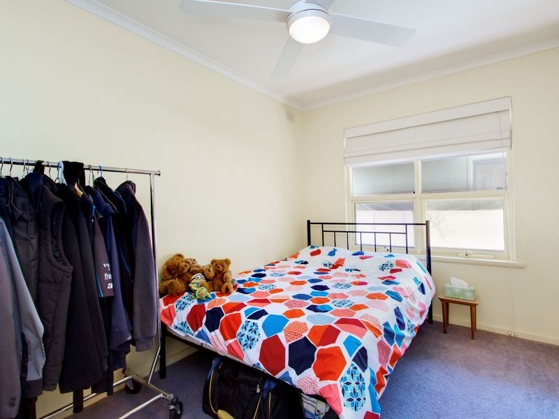 17 Mooloola Way, West Lakes Shore SA 5020