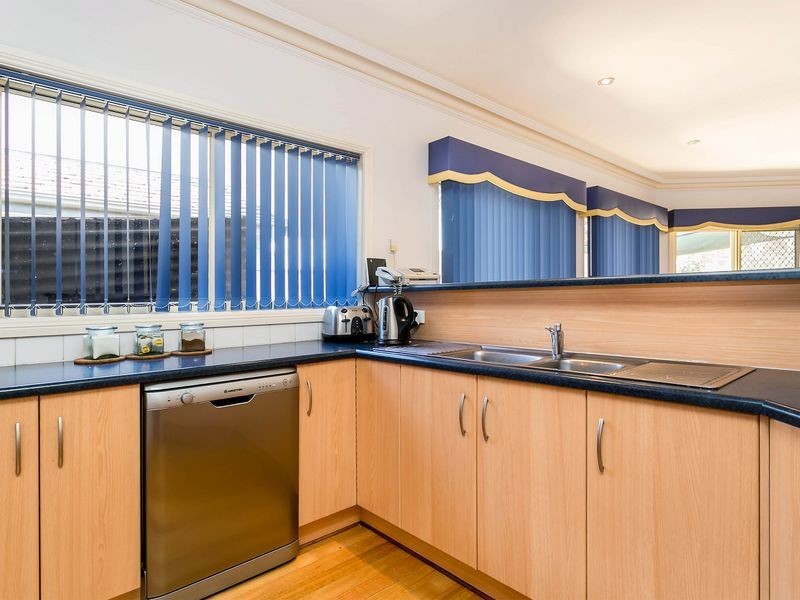 8 North Parade, Royal Park SA 5014