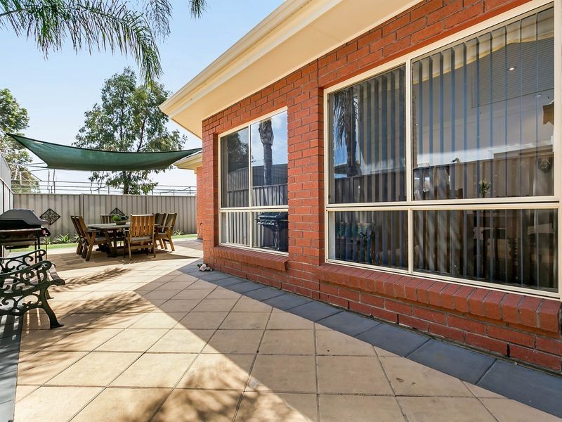 8 North Parade, Royal Park SA 5014