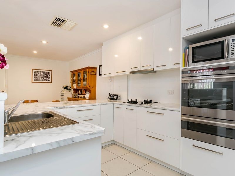 9 Derrick Court, North Haven SA 5018