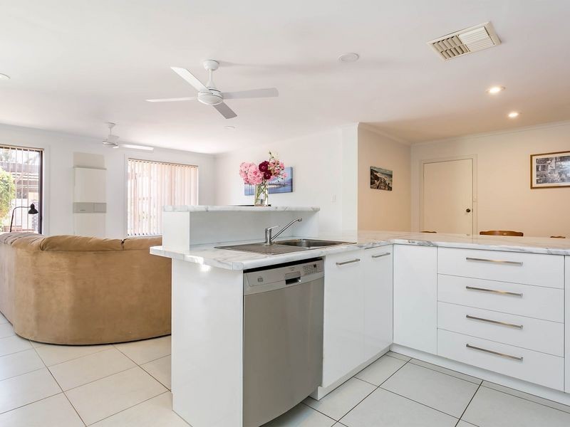 9 Derrick Court, North Haven SA 5018