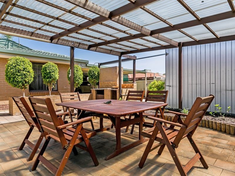 9 Derrick Court, North Haven SA 5018