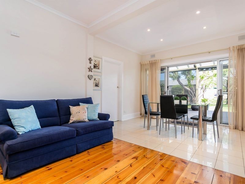 8 Green Road, Woodville West SA 5011