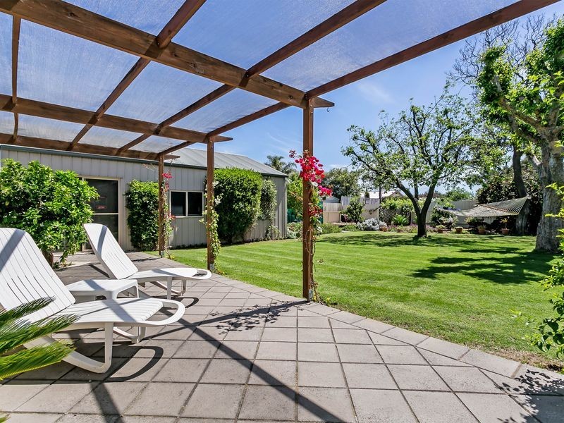 8 Green Road, Woodville West SA 5011